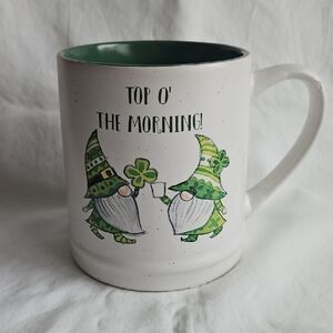 NWOT Clover Cottage St. Patricks Day Gnome Mug